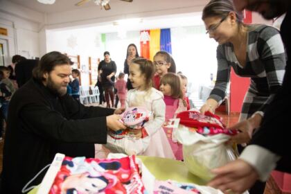 Serbare dedicată Sfântului Ierarh Nicolae la Grădiniţa „Familia“ din Brăila – fotografia 13