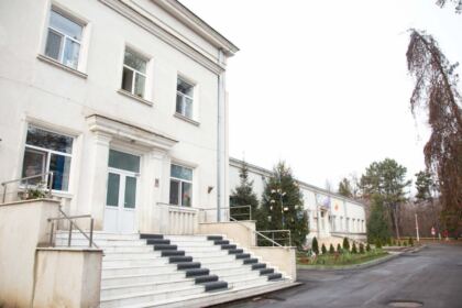 Sfântul Spiridon este ocrotitorul spiritual al Spitalului de Pneumoftiziologie (TBC) din Galaţi – fotografia 1