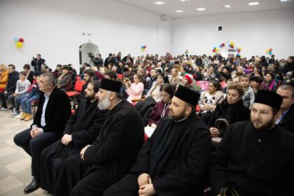 A X-a ediţie a proiectului cultural-misionar „Un colind, un dar pentru sufletul tău“ – fotografia 2