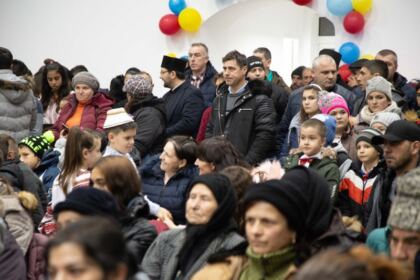A X-a ediţie a proiectului cultural-misionar „Un colind, un dar pentru sufletul tău“ – fotografia 6