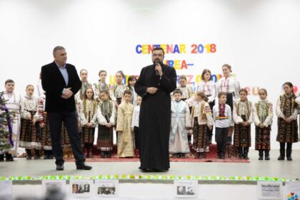 A X-a ediţie a proiectului cultural-misionar „Un colind, un dar pentru sufletul tău“ – fotografia 15
