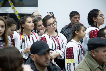 A X-a ediţie a proiectului cultural-misionar „Un colind, un dar pentru sufletul tău“ – fotografia 17