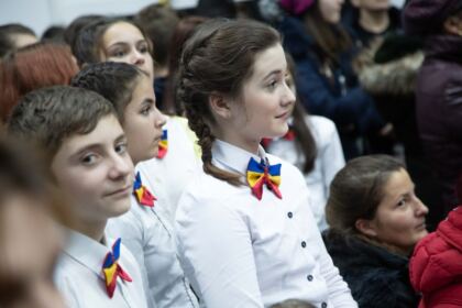 A X-a ediţie a proiectului cultural-misionar „Un colind, un dar pentru sufletul tău“ – fotografia 25