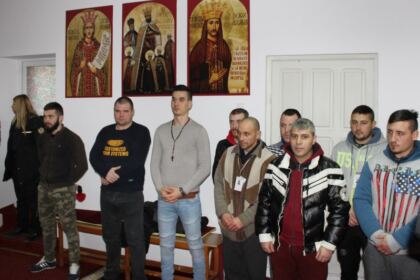 Colindători şi daruri la Penitenciarul de maximă siguranţă din Galaţi – fotografia 5