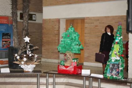 Colindători din cadrul Facultăţii de Istorie, Filosofie şi Teologie din Galaţi – fotografia 4
