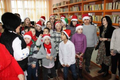 Daruri pentru copiii de la Şcoala Specială nr. 2 „Constantin Pufan“ din Galaţi – fotografia 12