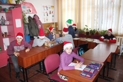Daruri pentru copiii de la Şcoala Specială nr. 2 „Constantin Pufan“ din Galaţi – fotografia 28