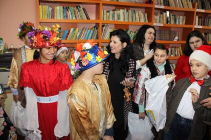 Daruri pentru copiii de la Şcoala Specială nr. 2 „Constantin Pufan“ din Galaţi – fotografia 38