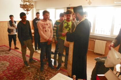 Activităţi social-filantropice la Duminica Înfricoşătoarei Judecăţi în Arhiepiscopia Dunării de Jos – fotografia 10