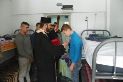 Activităţi social-filantropice la Duminica Înfricoşătoarei Judecăţi în Arhiepiscopia Dunării de Jos – fotografia 14