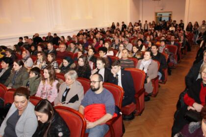 Concert caritabil la Galaţi – fotografia 11