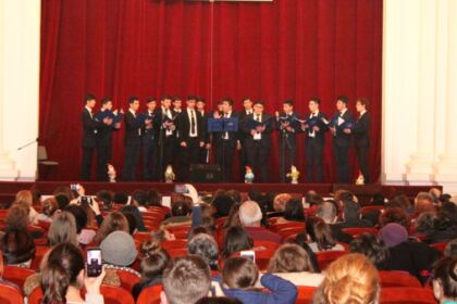 Concert caritabil la Galaţi – fotografia 13
