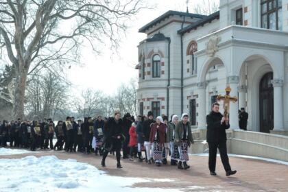 Duminica Ortodoxiei sărbătorită în Arhiepiscopia Dunării de Jos – fotografia 30