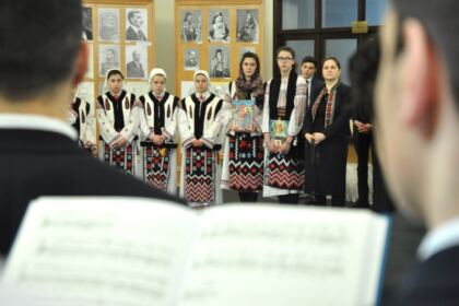 Duminica Ortodoxiei sărbătorită în Arhiepiscopia Dunării de Jos – fotografia 34