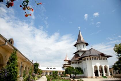 Proiect eparhial pentru tineri în Arhiepiscopia Dunării de Jos – fotografia 1