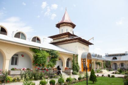 Proiect eparhial pentru tineri în Arhiepiscopia Dunării de Jos – fotografia 4