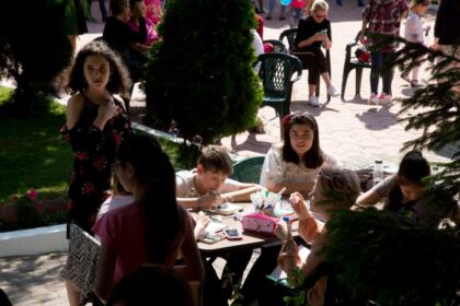 Manifestări cultural-artistice de Ziua Copilului la Aşezământul „Sfântul Vasile cel Mare“ din municipiul Galaţi – fotografia 5