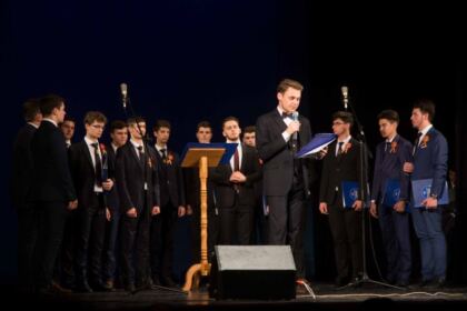 Bucurie şi recunoştinţă la final de an şcolar la Seminarul Teologic „Sfântul Apostol Andrei“ din Galaţi – fotografia 5
