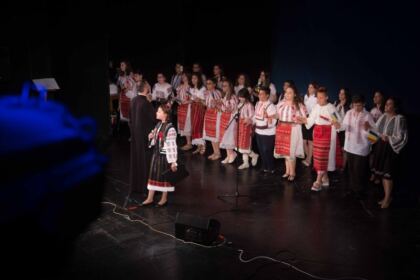 Bucurie şi recunoştinţă la final de an şcolar la Seminarul Teologic „Sfântul Apostol Andrei“ din Galaţi – fotografia 10