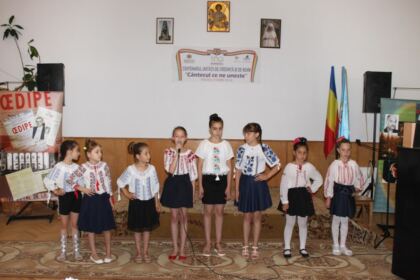 Manifestări religioase şi cultural-artistice dedicate Centenarului Marii Uniri la Tecuci – fotografia 7