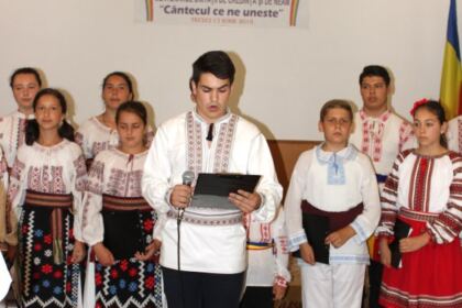 Manifestări religioase şi cultural-artistice dedicate Centenarului Marii Uniri la Tecuci – fotografia 9