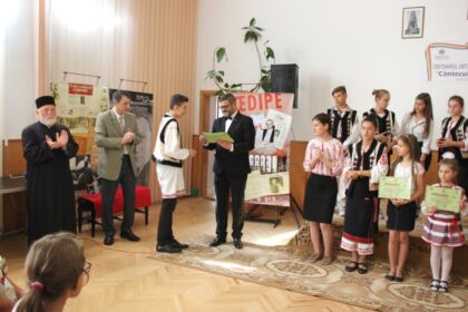 Manifestări religioase şi cultural-artistice dedicate Centenarului Marii Uniri la Tecuci – fotografia 22