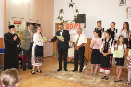 Manifestări religioase şi cultural-artistice dedicate Centenarului Marii Uniri la Tecuci – fotografia 25