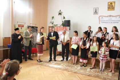 Manifestări religioase şi cultural-artistice dedicate Centenarului Marii Uniri la Tecuci – fotografia 26