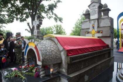 Ziua Eroilor în Arhiepiscopia Dunării de Jos – fotografia 10