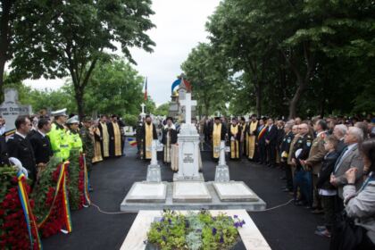 Ziua Eroilor în Arhiepiscopia Dunării de Jos – fotografia 21