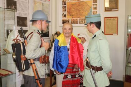 Expoziţie dedicată Centenarului Marii Uniri la Galaţi – fotografia 21