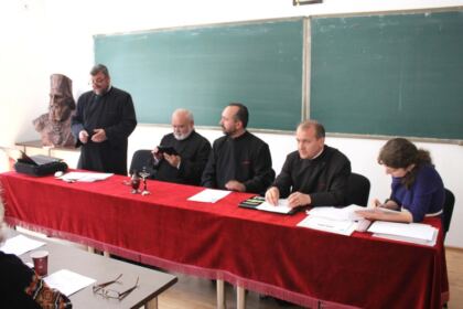 Sesiune de Comunicări Știinţifice la Galaţi – fotografia 4