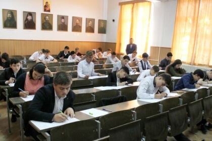 Examen de admitere la Seminarul Teologic „Sf. Ap. Andrei“ din Galați – fotografia 2