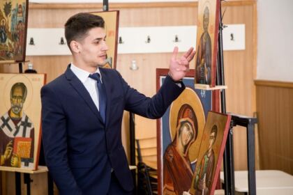 Examen de certificare a competenţelor profesionale şi revedere după 10 ani la Seminarul Teologic „Sfântul Apostol Andrei“ din Galaţi – fotografia 3