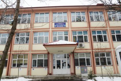 Etapa judeţeană a Olimpiadei de Religie în Galaţi şi Brăila – fotografia 1