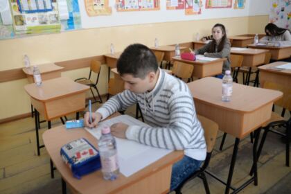 Etapa judeţeană a Olimpiadei de Religie în Galaţi şi Brăila – fotografia 5