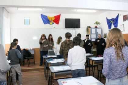 Etapa judeţeană a Olimpiadei de Religie în Galaţi şi Brăila – fotografia 17