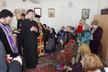 Acţiuni social-filantropice la Duminica Sfintei Cruci în Eparhia Dunării de Jos – fotografia 5