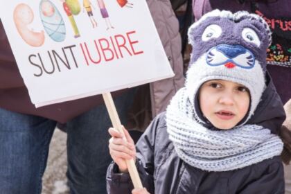 „Marşul pentru viaţă“ în Arhiepiscopia Dunării de Jos – fotografia 29