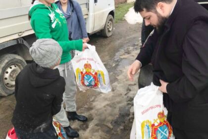 Sărbătoarea Bunei Vestiri, prilej de bucurie și de sprijin pentru semeni de-ai noștri – fotografia 9