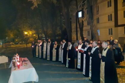 Binecuvântarea căminelor studenţeşti la Galaţi – fotografia 10