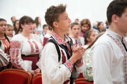 Ediţia a II-a a Concertului caritabil „Să nu uităm de cei mai trişti ca noi!“ – fotografia 5