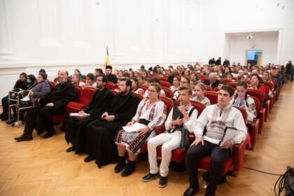 Ediţia a II-a a Concertului caritabil „Să nu uităm de cei mai trişti ca noi!“ – fotografia 7