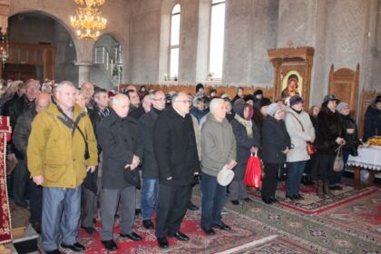 Manifestări culturale şi social-filantropice la Centrul „Speranţe pentru vârsta a III-a“ din cadrul parohiei „Sf. Stelian“ din Galaţi – fotografia 14