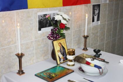 Manifestări culturale şi social-filantropice la Centrul „Speranţe pentru vârsta a III-a“ din cadrul parohiei „Sf. Stelian“ din Galaţi – fotografia 12