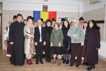 Manifestări culturale şi social-filantropice la Centrul „Speranţe pentru vârsta a III-a“ din cadrul parohiei „Sf. Stelian“ din Galaţi – fotografia 29