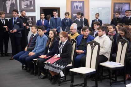 Simpozion naţional interseminarial la Galaţi – fotografia 5