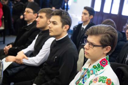 Simpozion naţional interseminarial la Galaţi – fotografia 6