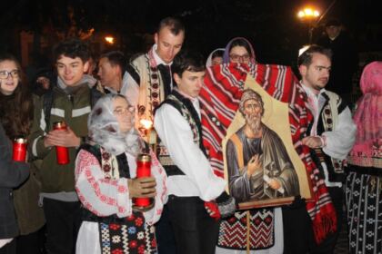 Cea de-a XVIII-a ediţie a Pelerinajului luminii la Galaţi – fotografia 2