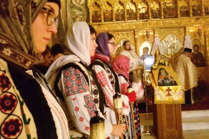 Cea de-a XVIII-a ediţie a Pelerinajului luminii la Galaţi – fotografia 16